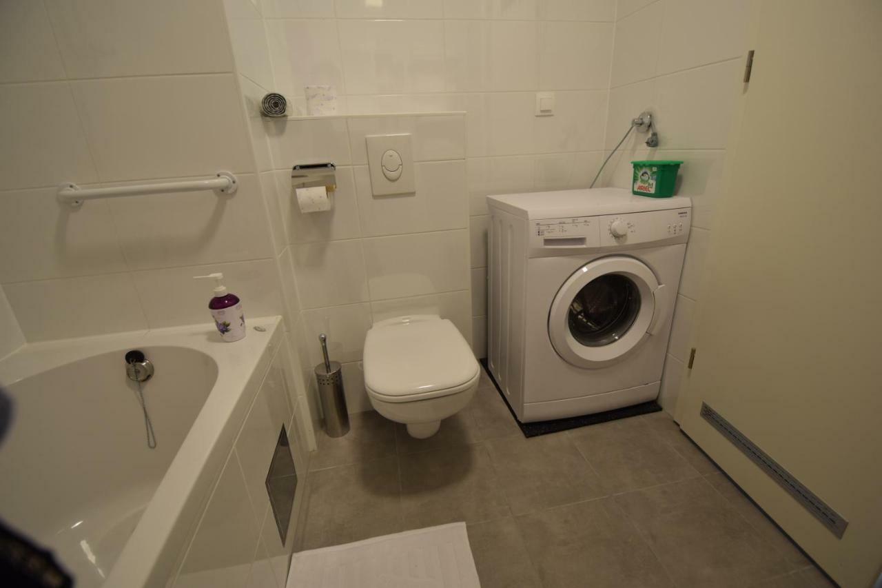 Apartments Abelija Zagreb Luaran gambar