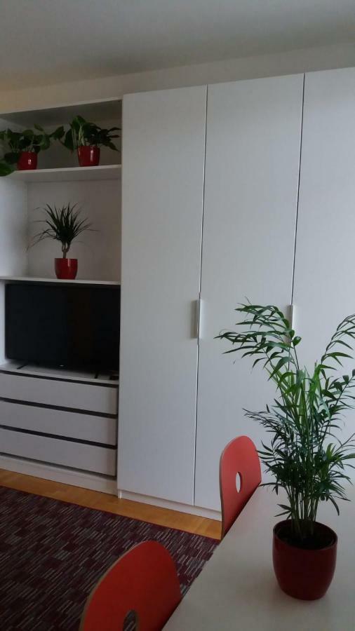 Apartments Abelija Zagreb Luaran gambar